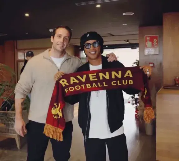 Ronaldinho signs with Italian third-tier club Ravenna at 46