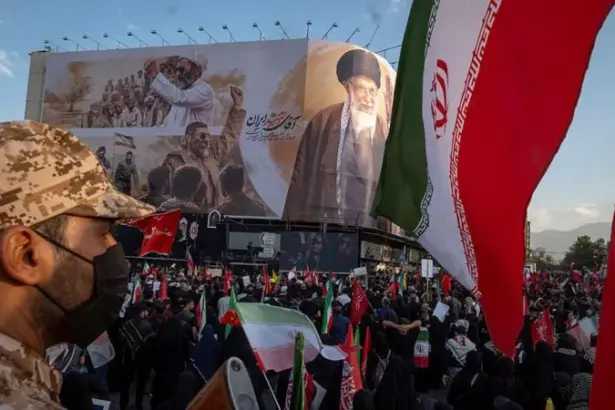 US military launches fresh strikes on Iran as Donald Trump warns Tehran