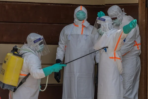 Health workers responding to the worsening Ebola outbreak in DR Congo