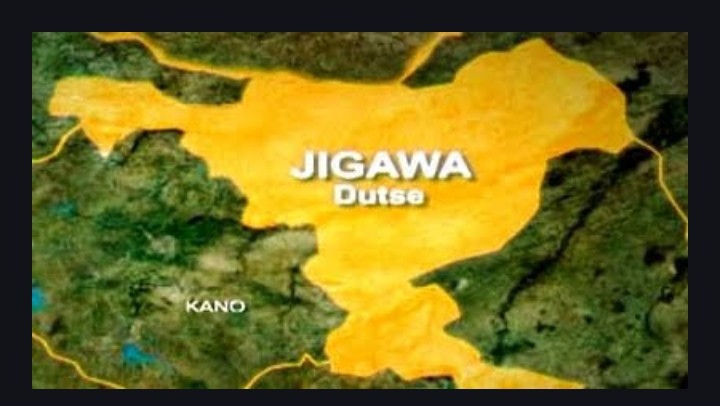 Jigawa residents discussing Atiku Abubakar’s pledge to restore fuel subsidy