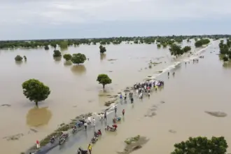 Flooded Nigerian community as NiHSA warns Lagos and 14 states of severe flood risk