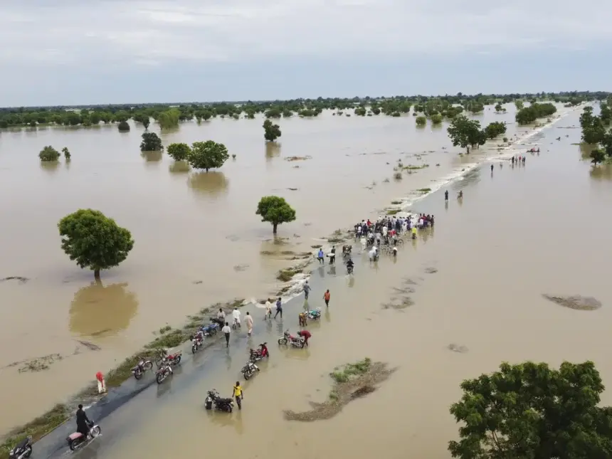 Flooded Nigerian community as NiHSA warns Lagos and 14 states of severe flood risk