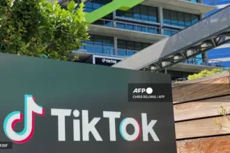 TikTok agrees to stricter teen limits in $100m Alabama settlement