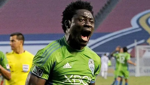 Former Super Eagles striker Obafemi Martins discussing plans for a youth football tournament