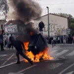 French students protest as hundreds of schools close across the country