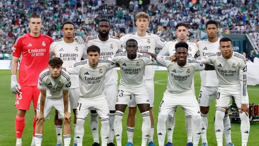 Real Madrid players pose for a team photograph amid reports of dressing room unrest